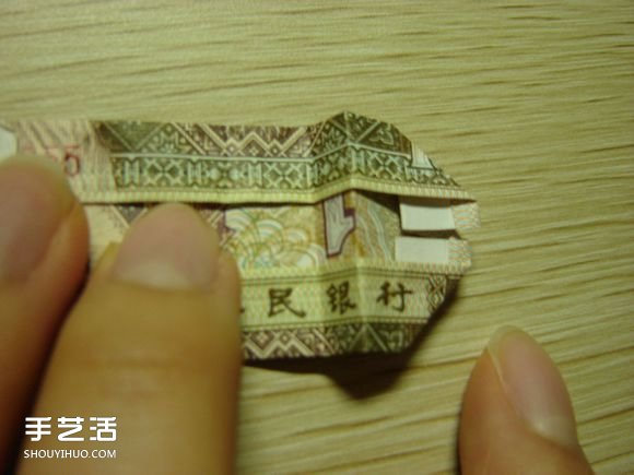 纸币折纸照相机图解 美金折相机的折法详解(图51)