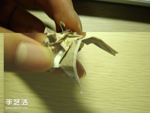 纸币折纸照相机图解 美金折相机的折法详解(图76)