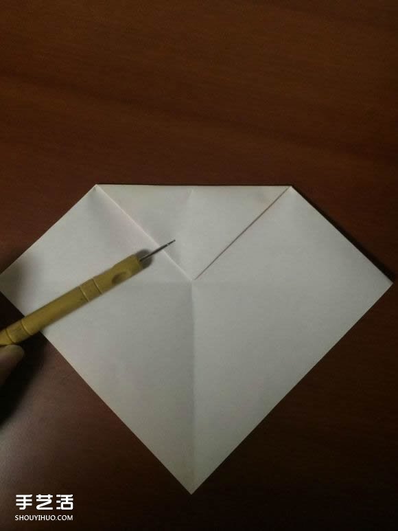 怎么折跑车的教程 手工跑车折纸方法图解(图11)