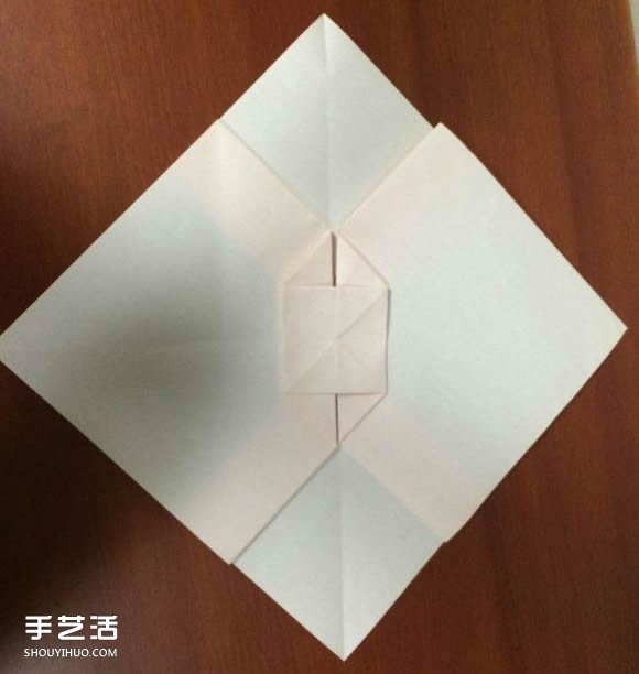 怎么折跑车的教程 手工跑车折纸方法图解(图17)