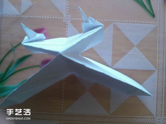 三角钢琴的折纸图解 怎么折立体三角钢琴步骤(图81)