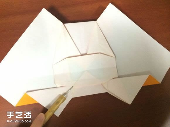 怎么折跑车的教程 手工跑车折纸方法图解(图35)