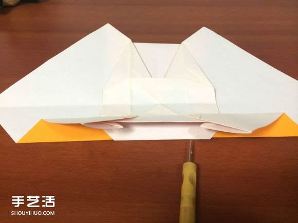 怎么折跑车的教程 手工跑车折纸方法图解(图34)