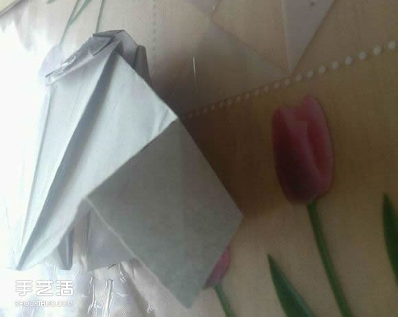 三角钢琴的折纸图解 怎么折立体三角钢琴步骤(图95)
