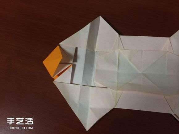 怎么折跑车的教程 手工跑车折纸方法图解(图48)