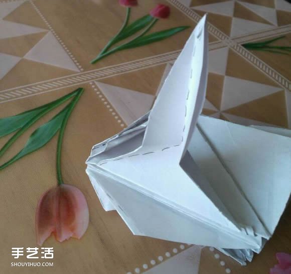 三角钢琴的折纸图解 怎么折立体三角钢琴步骤(图115)