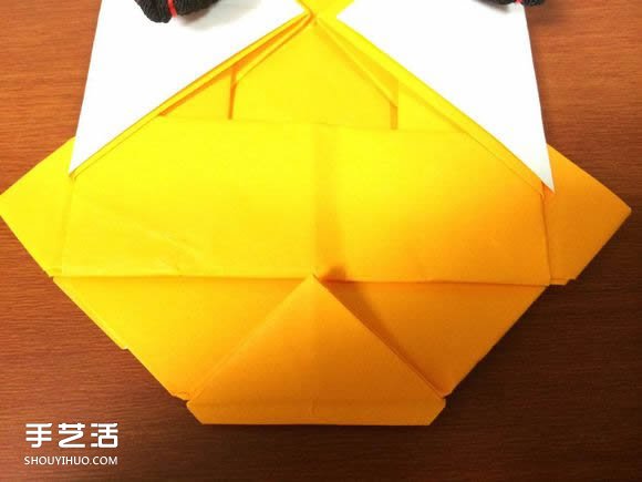 怎么折跑车的教程 手工跑车折纸方法图解(图74)