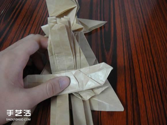 灼眼的夏娜折纸图解 动漫人物夏娜折纸教程(图36)