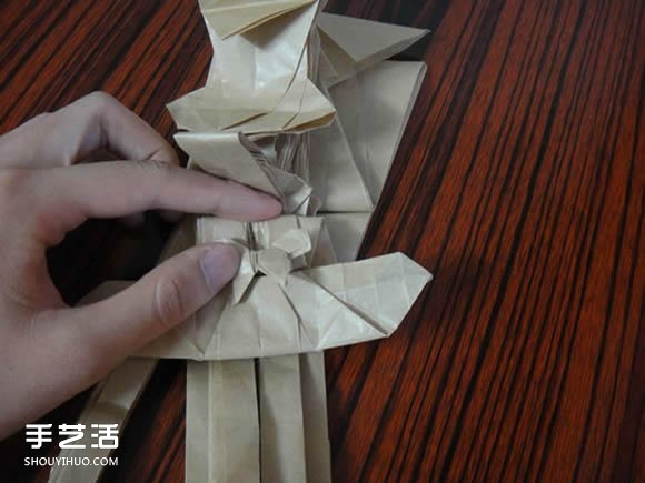 灼眼的夏娜折纸图解 动漫人物夏娜折纸教程(图37)