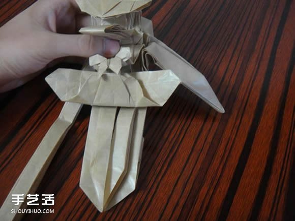 灼眼的夏娜折纸图解 动漫人物夏娜折纸教程(图40)