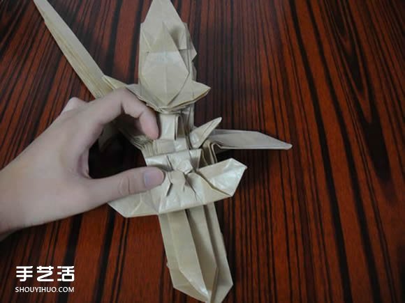 灼眼的夏娜折纸图解 动漫人物夏娜折纸教程(图43)
