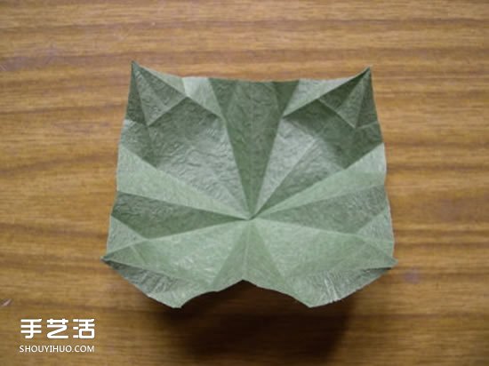 折纸娃娃的制作方法 穿裙子娃娃的折法图解(图8)