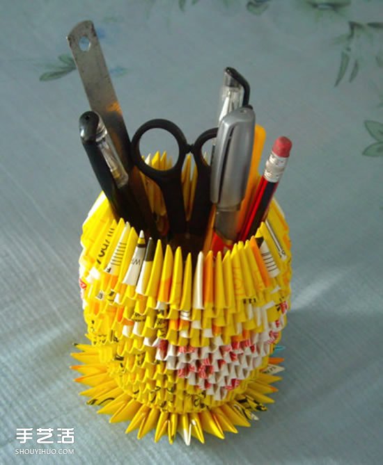 三角插笔筒步骤图解 三角插菠萝笔筒的具体插法 - 双维造物网