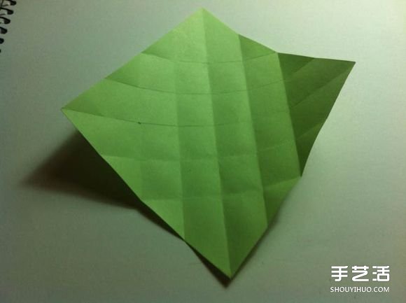 一张纸折四叶草图解 创意四叶草的折法步骤(图6)