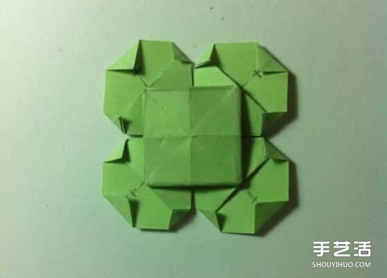 一张纸折四叶草图解 创意四叶草的折法步骤(图28)