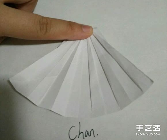 折纸婚纱裙的折法图解 婚纱的折纸方法步骤(图14)
