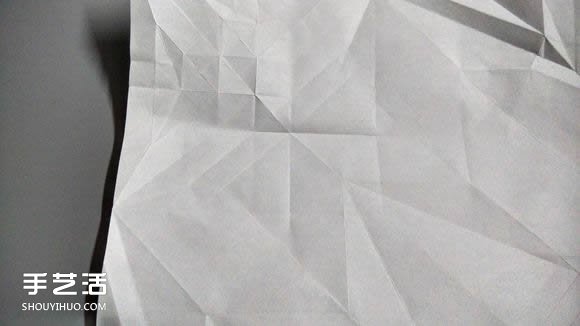 冰雪女王艾莎折纸图解 立体女性人物折纸教程(图48)