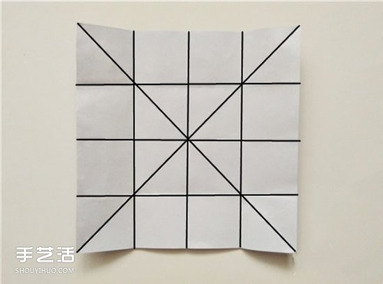 扑克牌黑桃和梅花花色的折纸方法图解(图4)