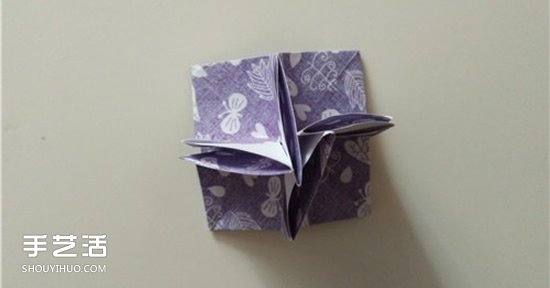 扑克牌黑桃和梅花花色的折纸方法图解(图14)