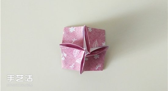 扑克牌方片和红桃花色的折纸方法图解(图24)