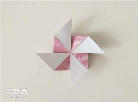 扑克牌方片和红桃花色的折纸方法图解(图26)