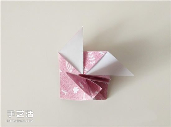 扑克牌方片和红桃花色的折纸方法图解(图27)