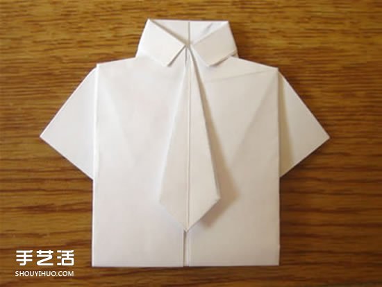 美元折纸短袖T恤的图解教程 自带可爱小领带(图18)