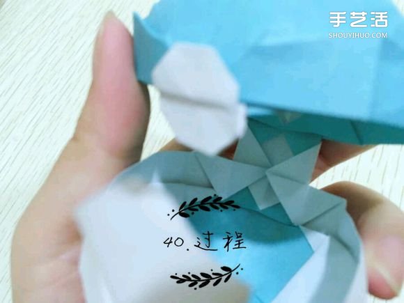 精灵球制作方法教程 手工折精灵球的折法图解(图43)