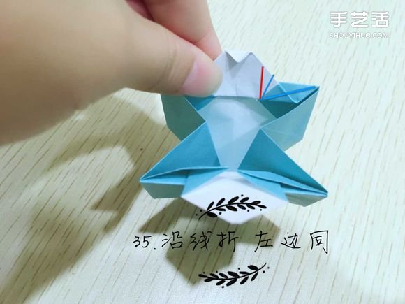 精灵球制作方法教程 手工折精灵球的折法图解(图38)
