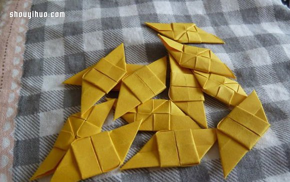 折纸手镯手环的折法 手工手镯手环折纸图解(图25)