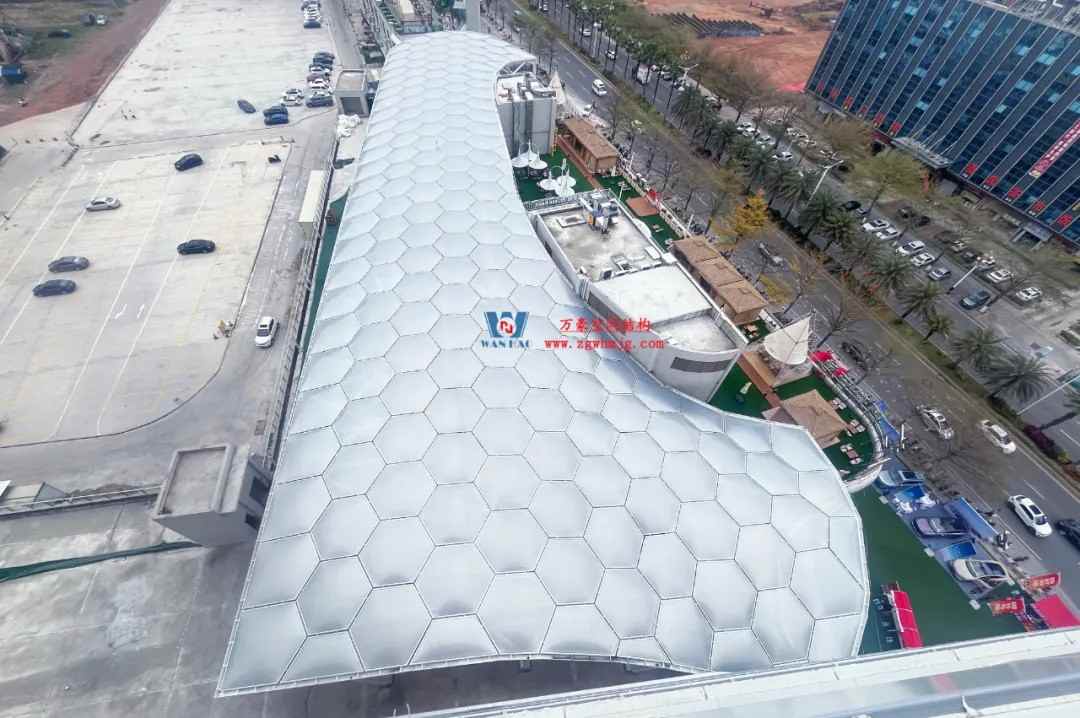 广州茂名总汇天街商业街ETFE膜结构工程 广州茂名总汇天街商业街ETFE膜结构工程