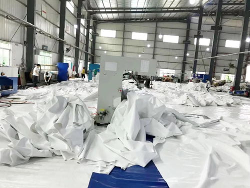 建筑膜材施工效果：揭秘现代建筑美学与节能的秘密