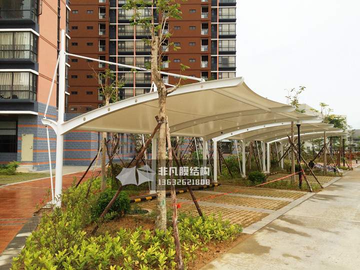 TC026 斜拉式膜结构停车棚 惠州大亚湾惠炼家园