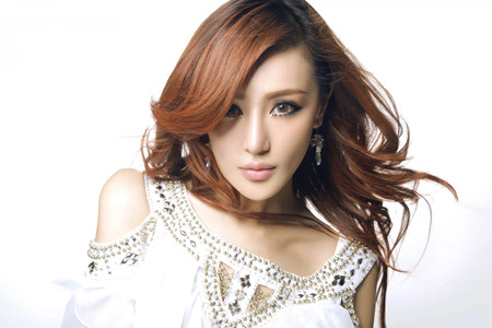 天生富婆命的星座女(图1)