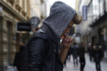 最不能接受丑女的星座男(图4)