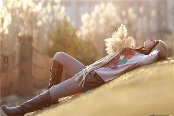 越长大越难动真情的星女(图1)