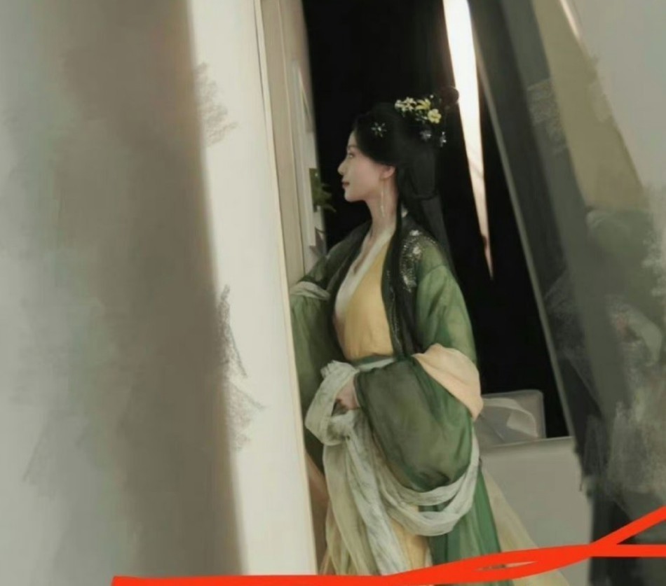 《狐妖小红娘竹业篇》新路透图 刘诗诗仙气飘飘(图2)