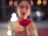 12星座女追男是否真的隔层纱？ - 和炁风水堂
