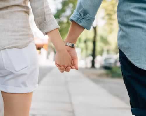 老公出轨，分手离婚还是去原谅他？答案在这 - 恋知心殿堂
