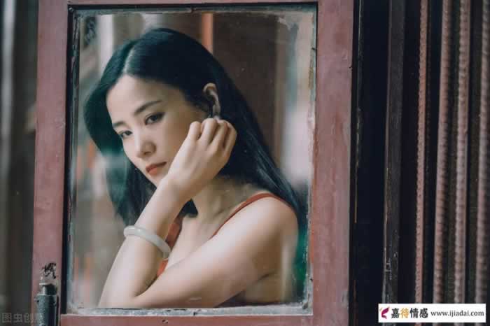 女人“暗恋”你的3个信号(图3)