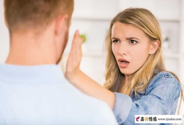 女人没事少矫情，有空多赚钱(图1)