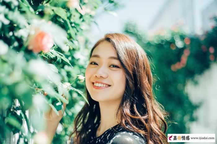 30多岁大龄剩女的嫁人要求，要满足这3个条件(图1)
