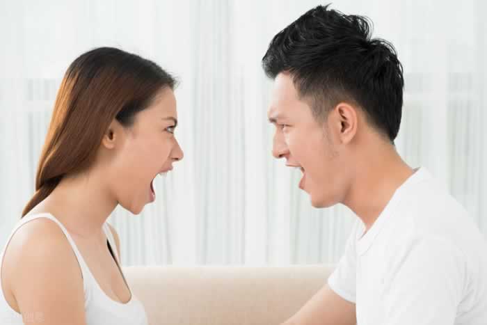 十年婚姻,怎么面对精神出轨的另一半?(图1) 十年婚姻,怎么面对精神出轨的另一半?(图1)