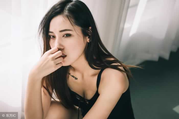 如何通过发短信来挽回异地的爱情？(图1)
