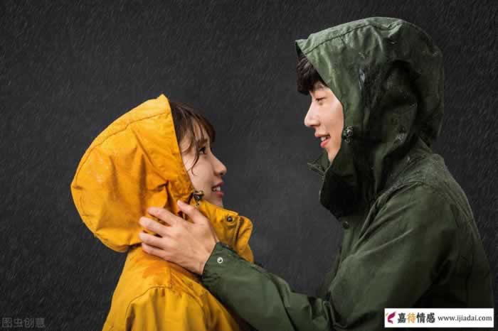 让男人受累的女人，喜欢做这三件事(图1)