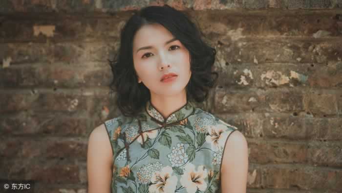 最打动男人的是女人的“柔”,学会这几招激起男人的爱怜和保护欲(图3) 最打动男人的是女人的“柔”,学会这几招激起男人的爱怜和保护欲(图3)