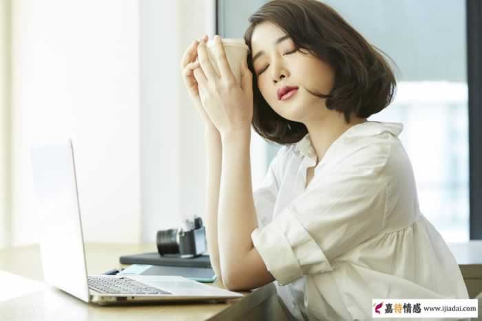 女人嘴上不饶人，很容易吃这三种亏(图1)