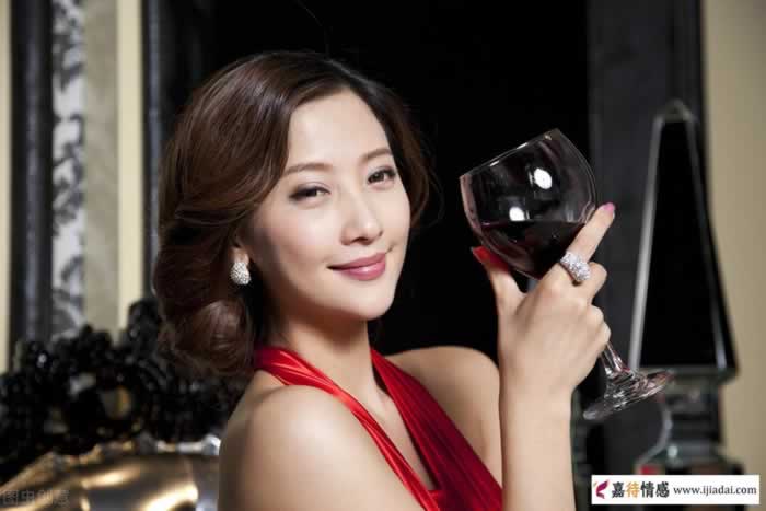 让渣男头疼的的三种女人(图5)