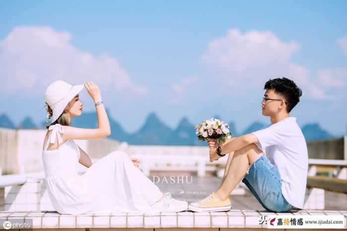 我妈找人给我算命,说我男朋友30岁时有桃花运,我应该和他分吗?(图4) 我妈找人给我算命,说我男朋友30岁时有桃花运,我应该和他分吗?(图4)
