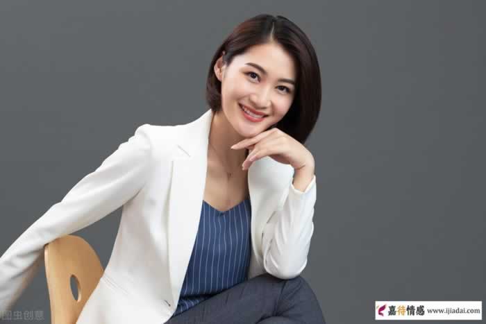 让男人喜欢的3种女人，要做到内外兼修(图5)
